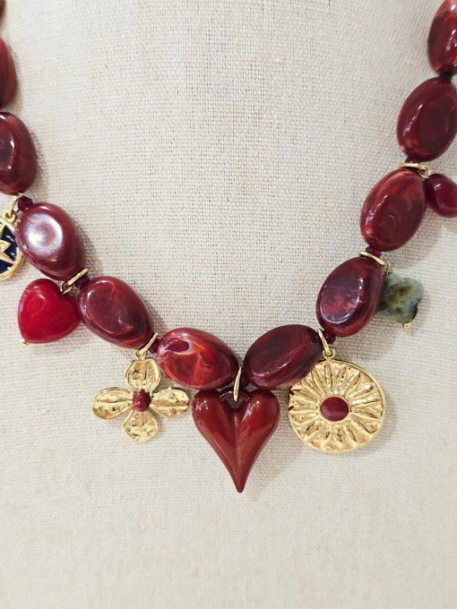 COLLIER