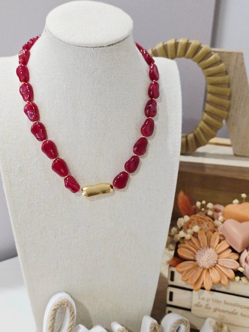 COLLIER