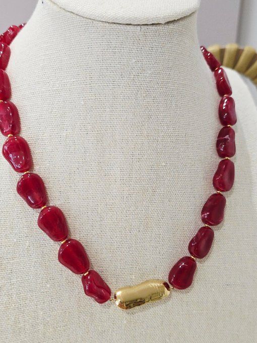 COLLIER