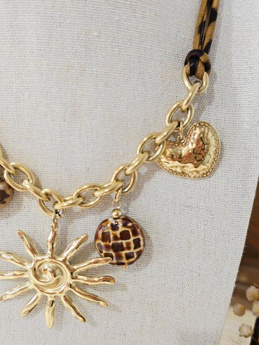 COLLIER