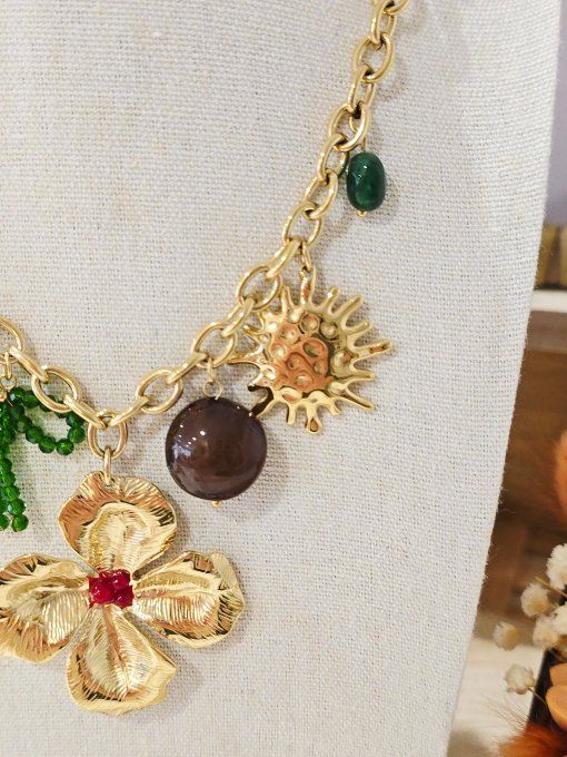 COLLIER