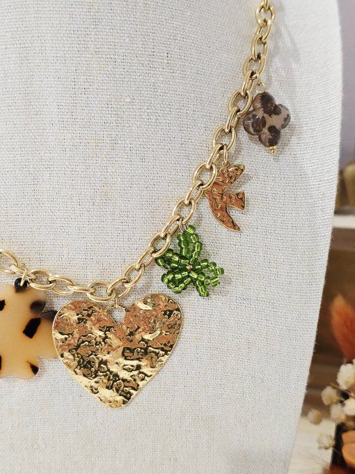 COLLIER