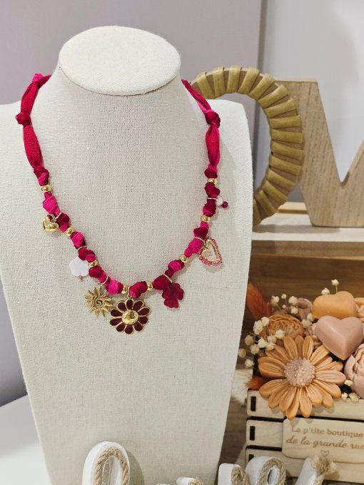 COLLIER
