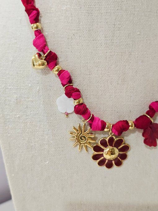 COLLIER
