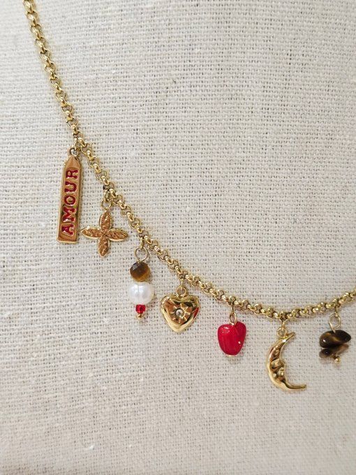 COLLIER