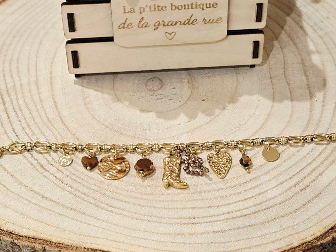 BRACELET
