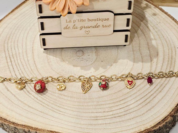 BRACELET