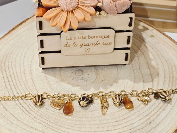 BRACELET