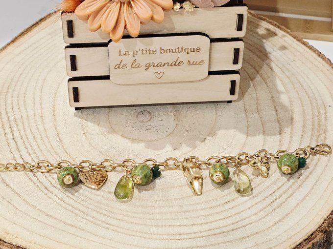 BRACELET