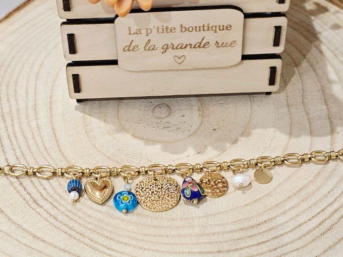 BRACELET
