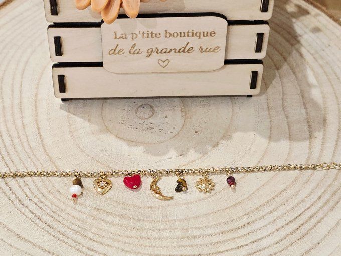 BRACELET