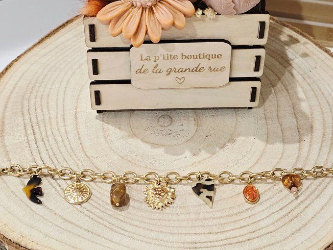 BRACELET
