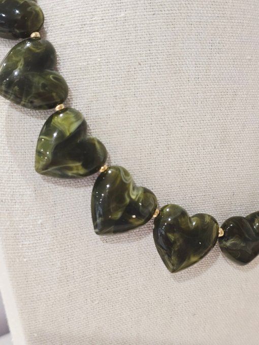 COLLIER