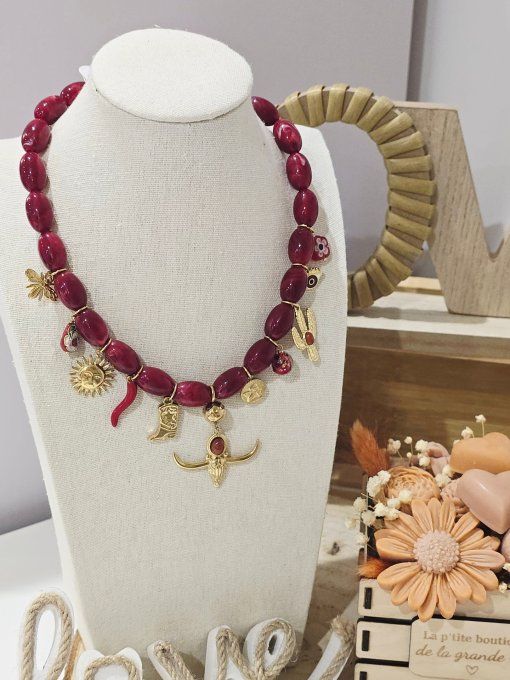 COLLIER