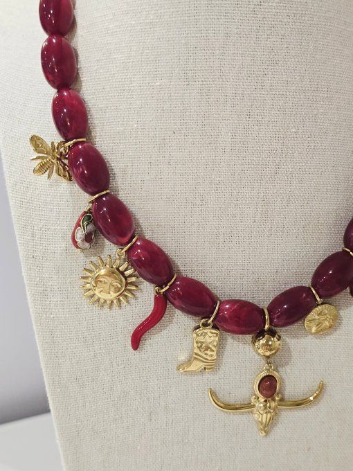 COLLIER