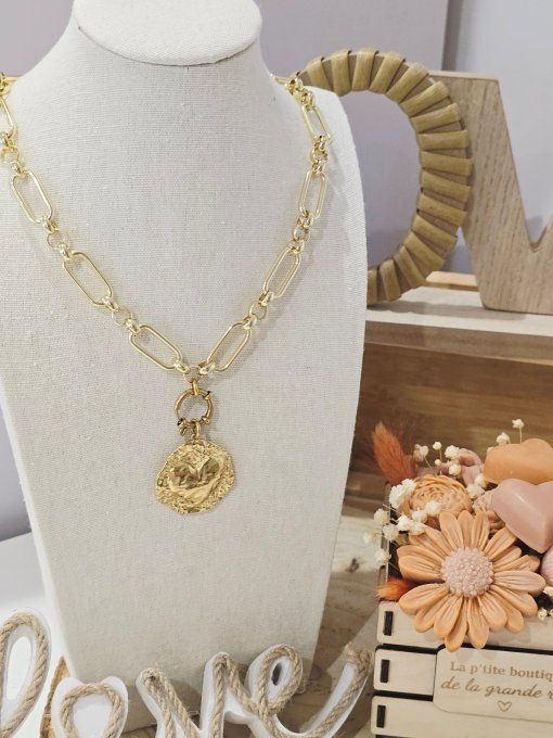 COLLIER