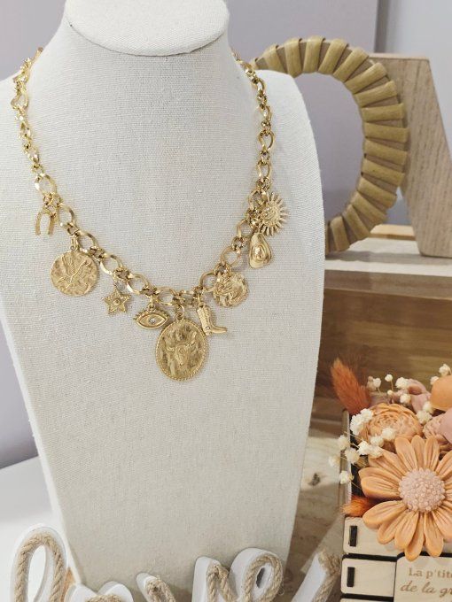 COLLIER