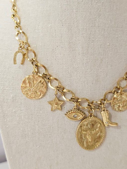 COLLIER
