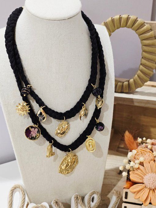 COLLIER