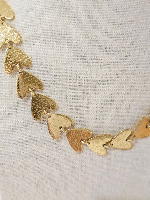 COLLIER