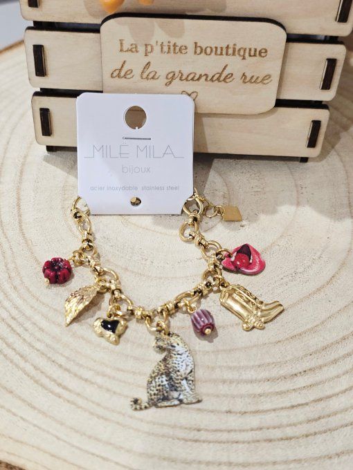 BRACELET