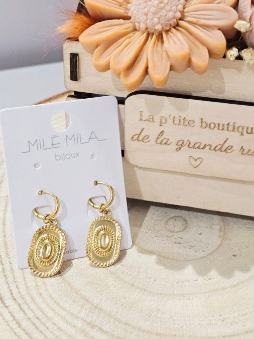 BOUCLES D'OREILLES
