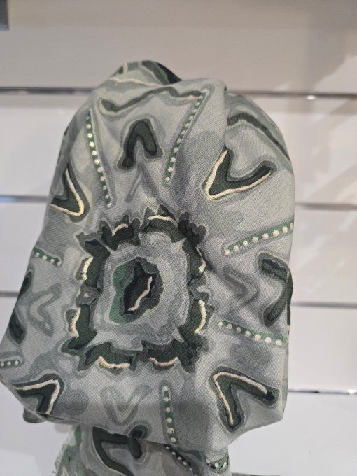 FOULARD