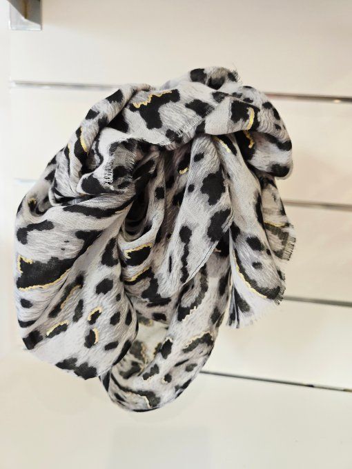 FOULARD