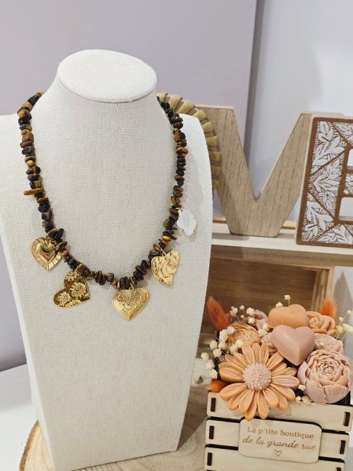 COLLIER