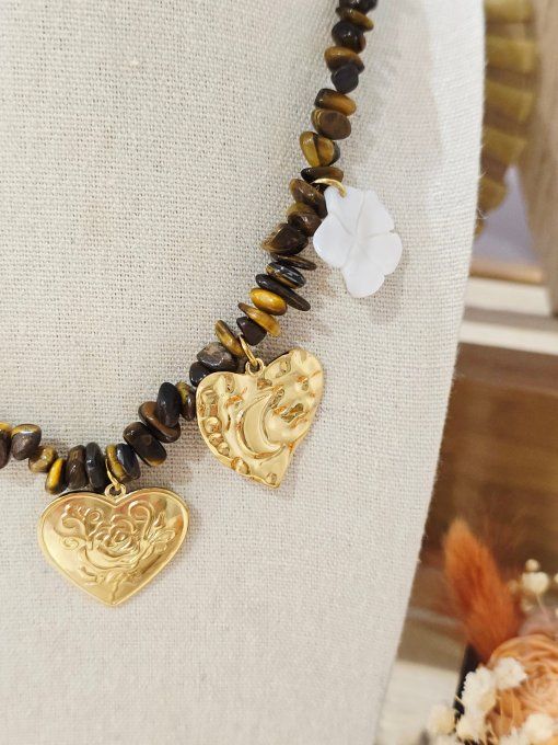 COLLIER