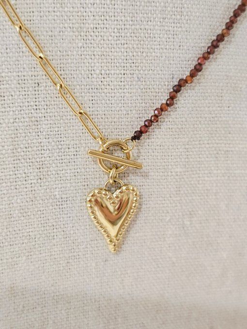 COLLIER