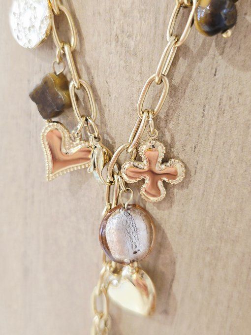 COLLIER