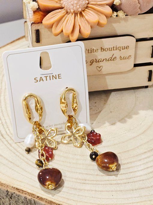 BOUCLES D'OREILLES