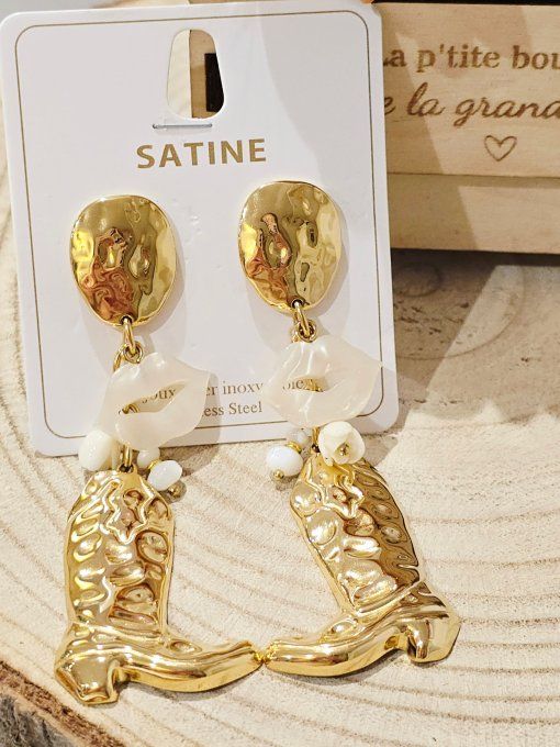 BOUCLES D'OREILLES