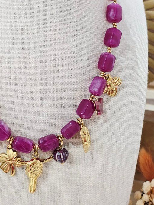 COLLIER