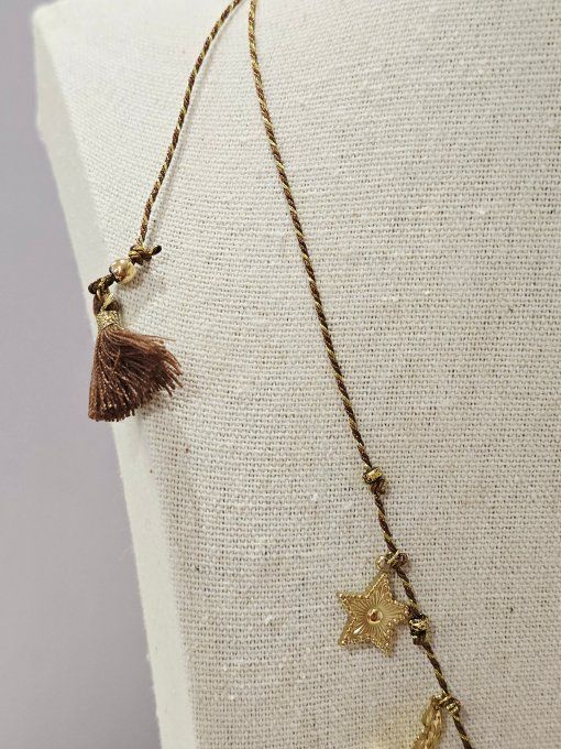 COLLIER