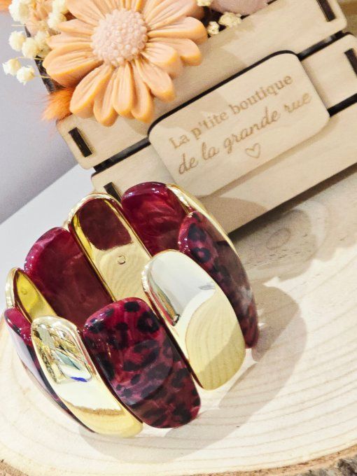 BRACELET