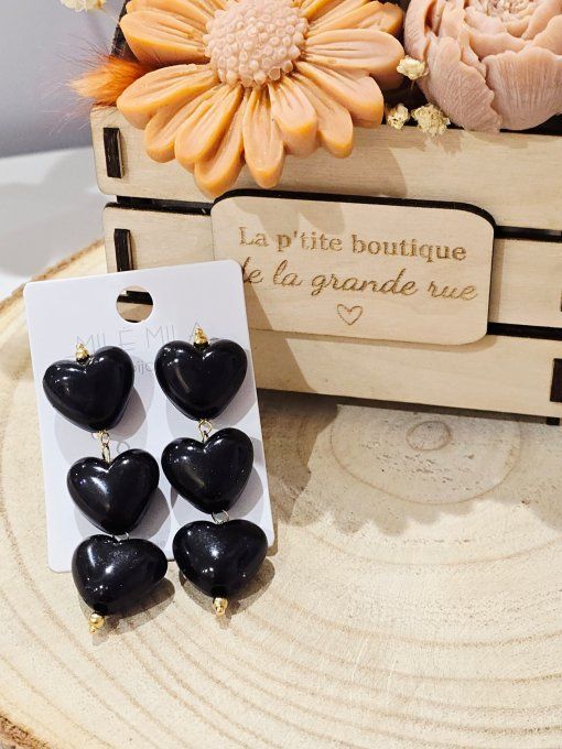 BOUCLES D'OREILLES