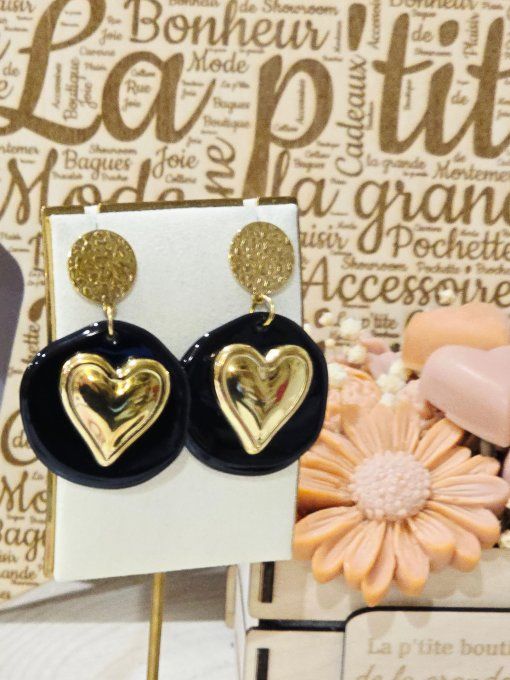 BOUCLES D'OREILLES