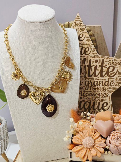 COLLIER