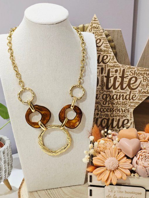 COLLIER