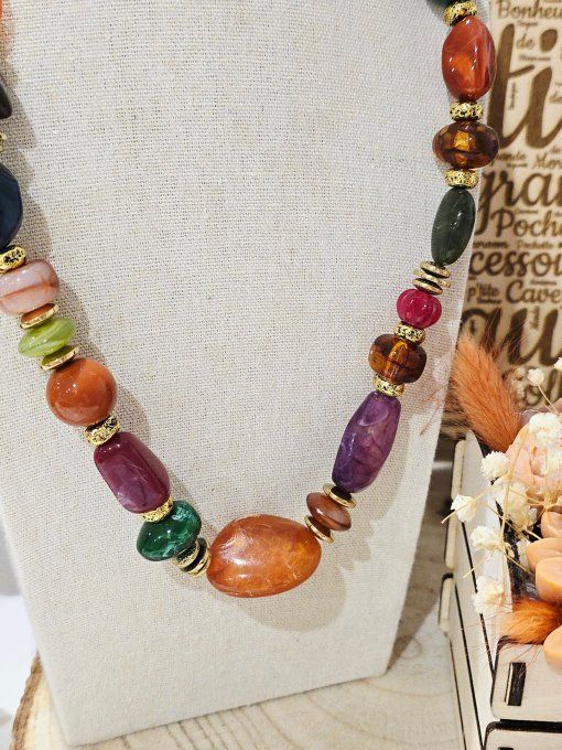 COLLIER