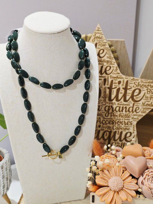 COLLIER