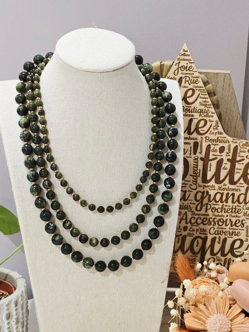 COLLIER