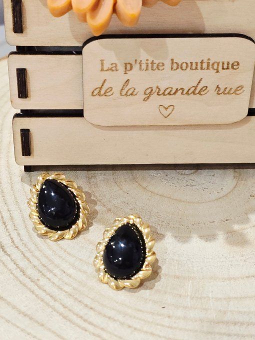 BOUCLES D'OREILLES