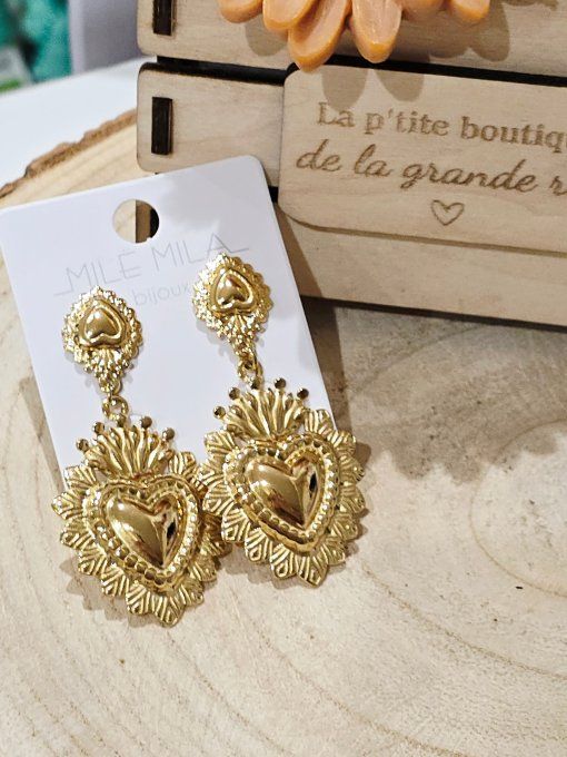 BOUCLES D'OREILLES