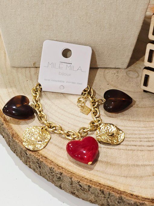 BRACELET