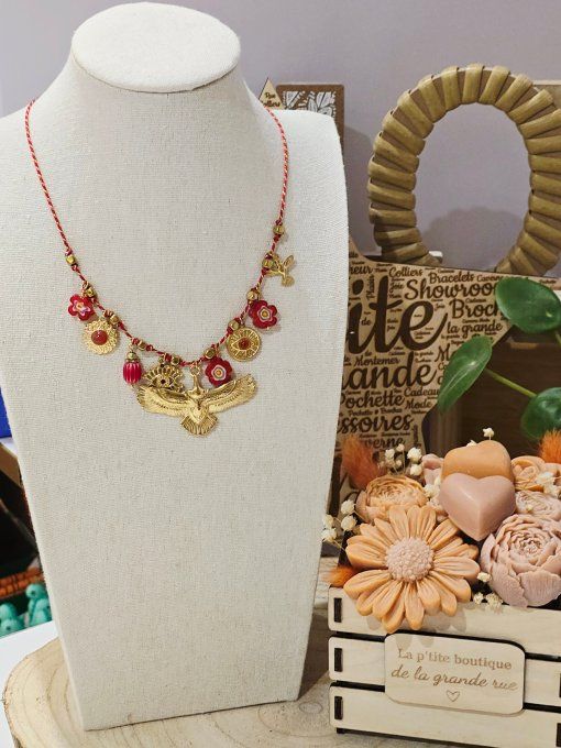 COLLIER