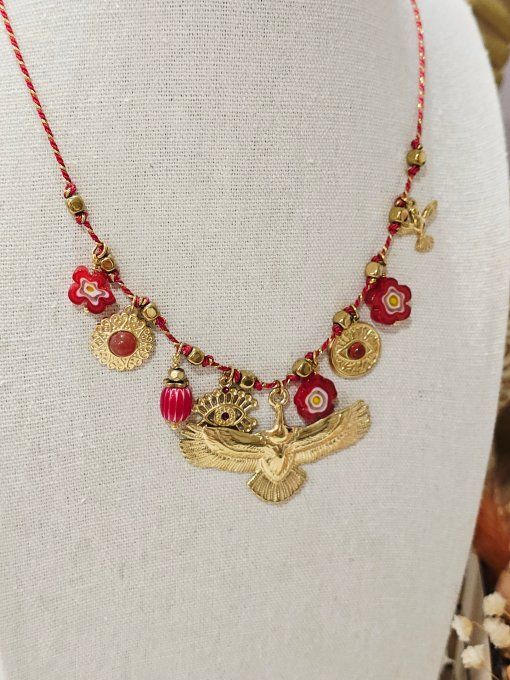 COLLIER