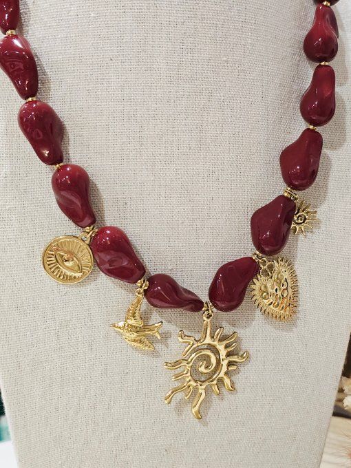 COLLIER